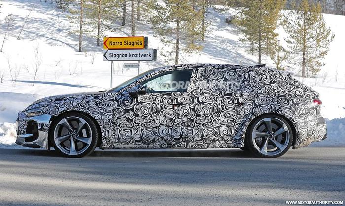 全新奥迪RS 5轿车版谍照曝光 提供轿车和旅行版