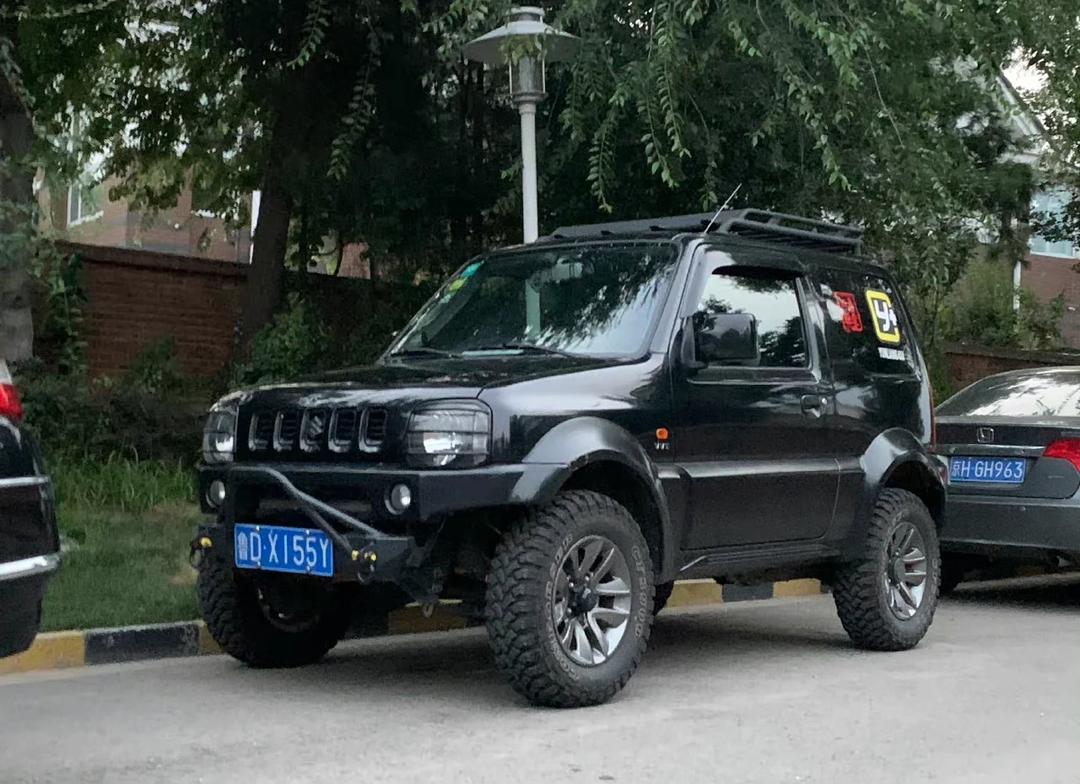 成都远卓名车吉姆尼中东版让利直降4万 欢迎试乘试驾