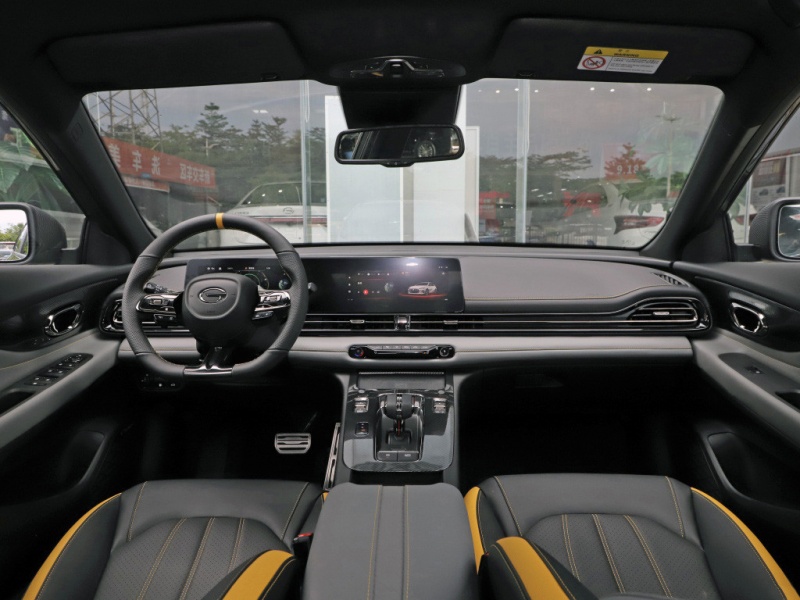成都奥迪SQ7优惠高达9.89万 最低仅售99.99万