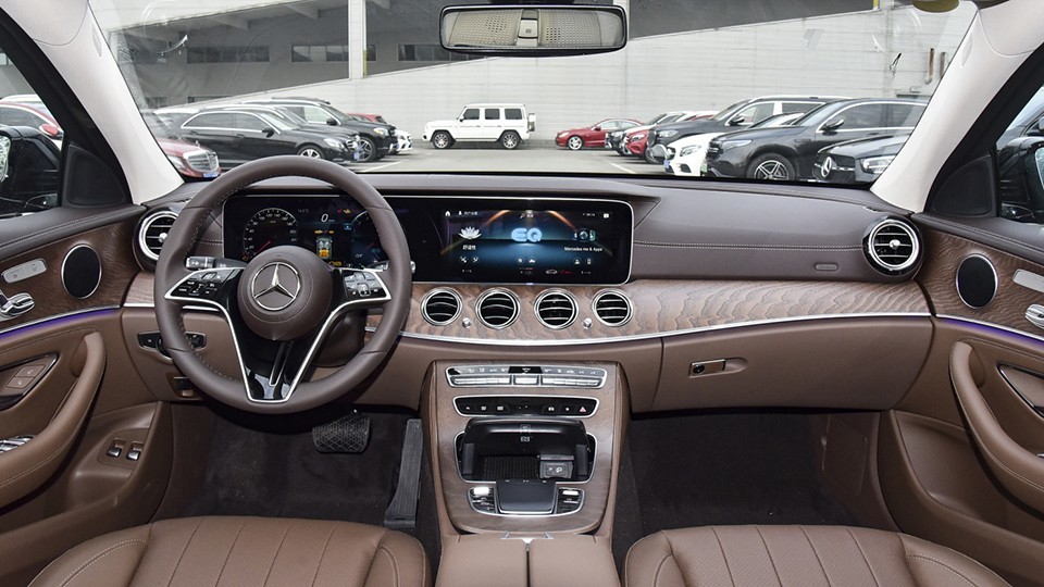 龙泉驿奔驰E级新能源价格52.19万起 暂无优惠