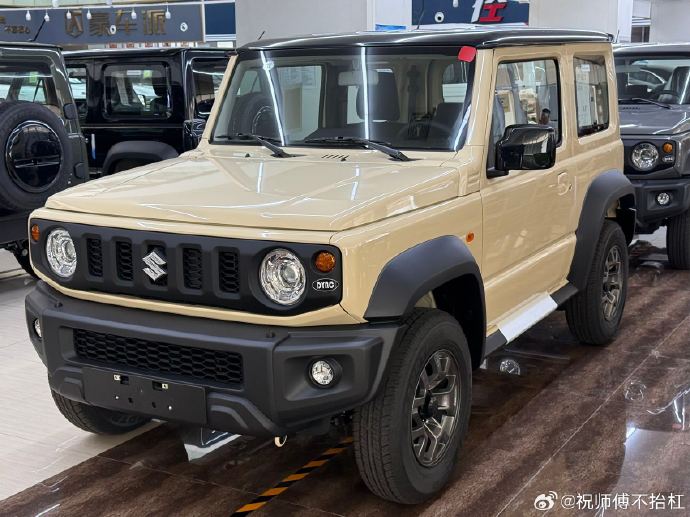 成都远卓名车吉姆尼中东版价格最高优惠4万 售全国