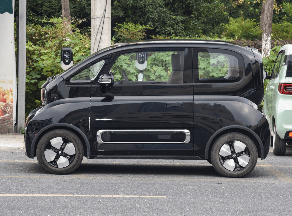 成都新途EV90最新报价23.90万起 暂无优惠