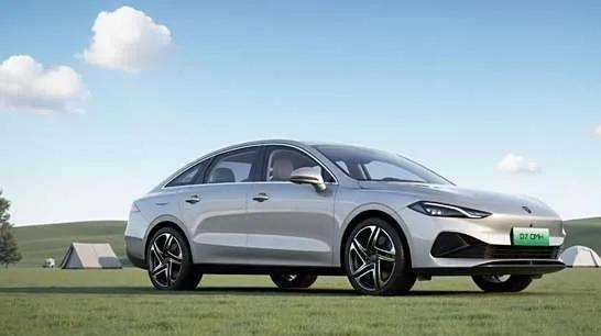 成都鑫源E3L优惠高达4.00万 仅7.98万可入手