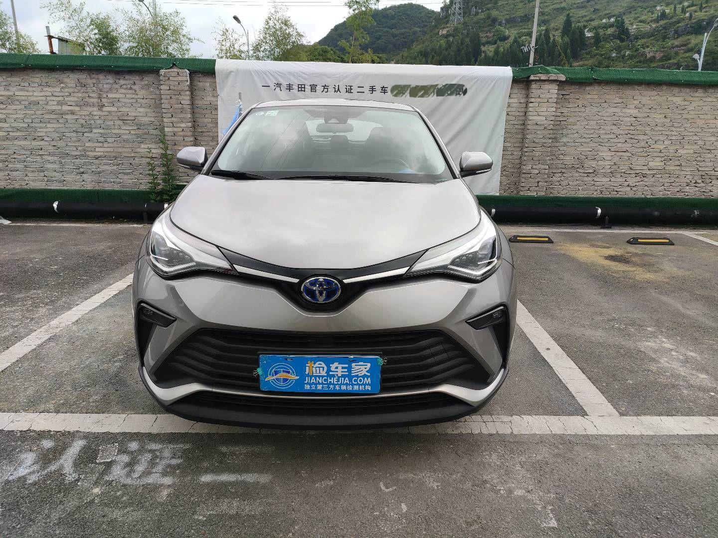 成都奕泽IZOA优惠3.00万 仅11.98万可入手