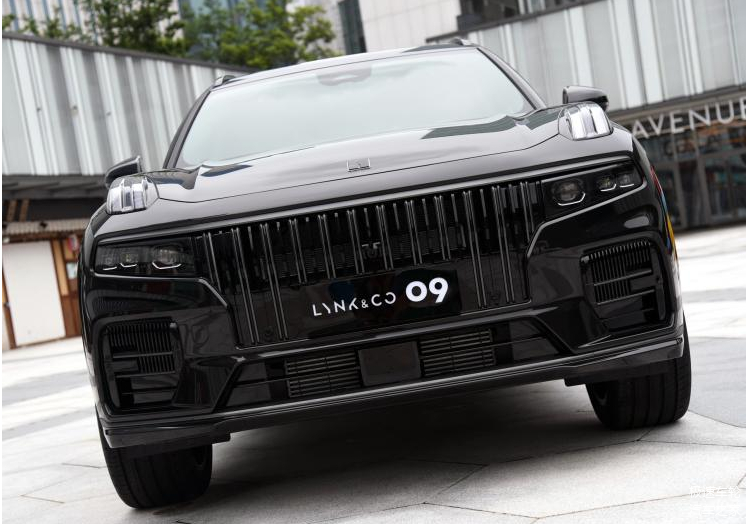 成都领克09 EM-P优惠4.30万 最低仅售25.58万