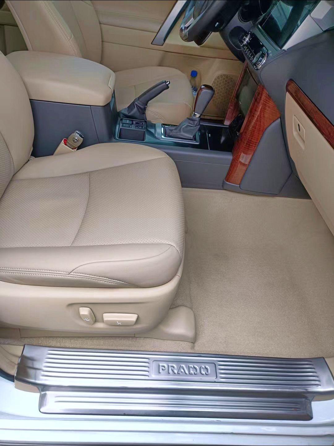 丰田Granvia中东版最高降19万 最低仅售61万