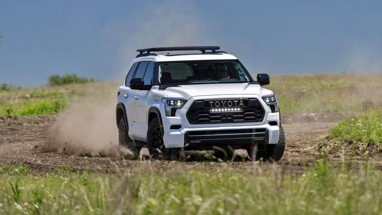 2024款丰田红杉越野王现车特价可分期!