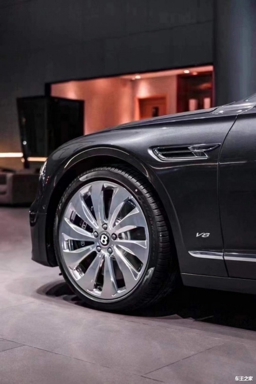 现购飞驰让利30万