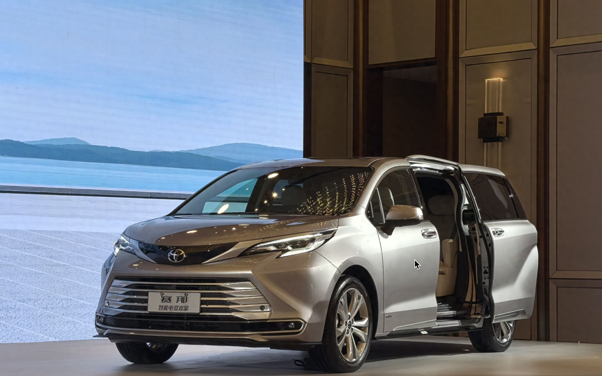 9月成都传祺M8销量74辆,MPV销量排名第8名