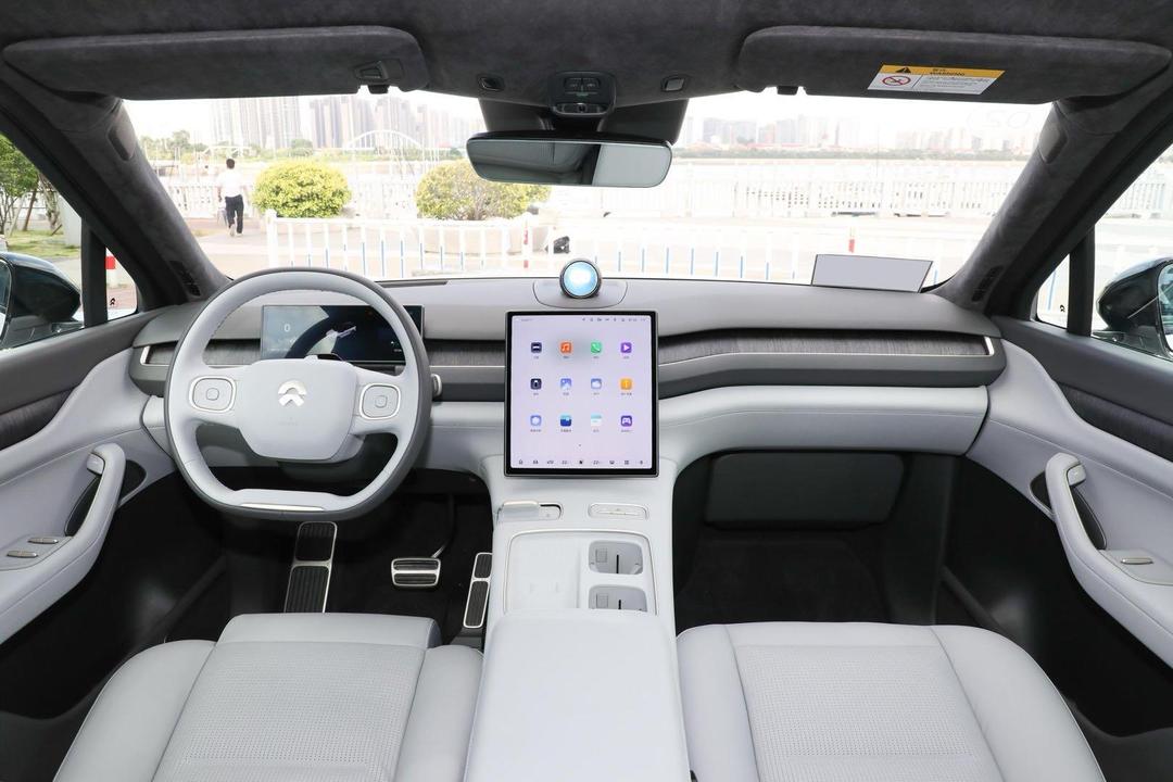 全新ES8降价提产能，蔚来冲刺第四季度盈利有戏了？