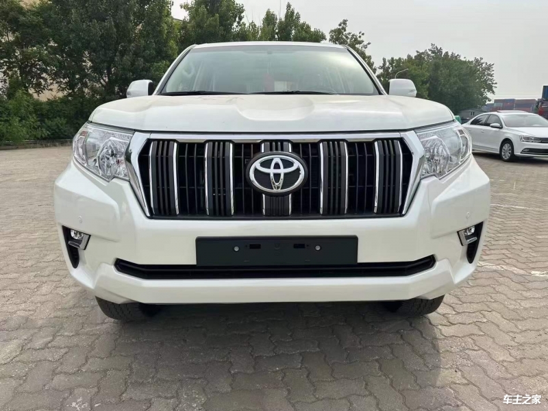 成都平行进口兰德酷路泽价格优惠34.8万 欢迎前来试驾