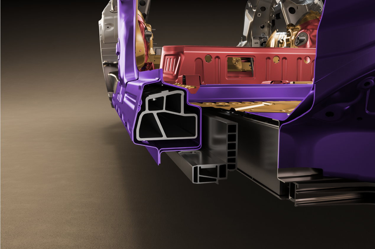 电动时代安全战升级,EZ-60与XC70谁更硬核?