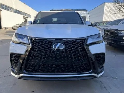 中东版雷克萨斯2024款LX600报价配置