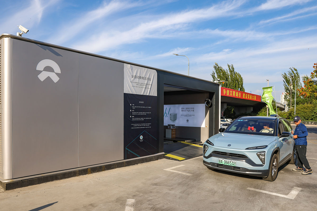 李斌拒绝竭泽而渔，蔚来四季度盈利还得靠多卖车