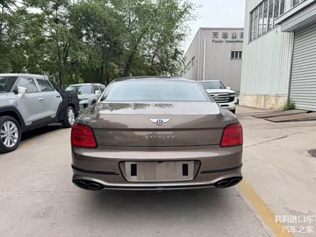 2024飞驰目前售价300万起 欢迎前来试驾