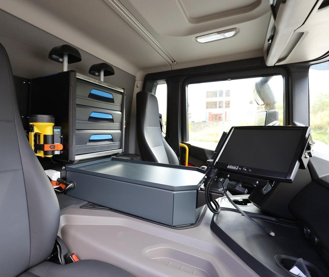 斯堪尼亚推出高地板电池电动平台 打造首批零排放客车斯堪尼亚推出高地板电池电动平台 打造首批零排放客车