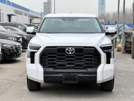 新款丰田坦途3.5T现车到店实拍配置解答 可分期