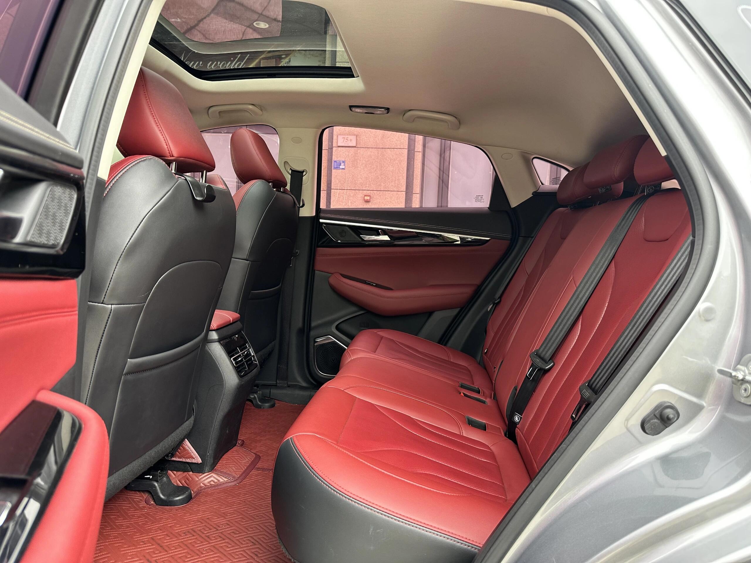 成都牧马人新能源报价49.99万起 暂无优惠