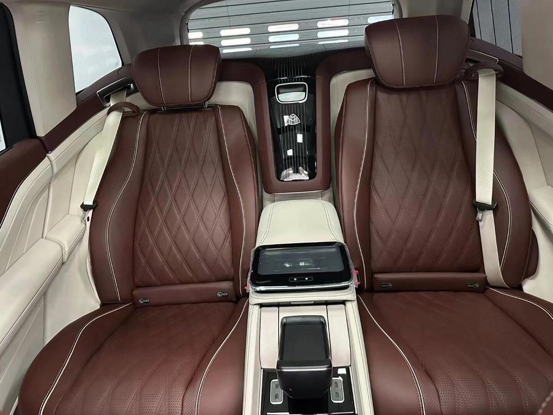 成都奔驰迈巴赫GLS级加版价格最低298万起售 欢迎试乘试驾