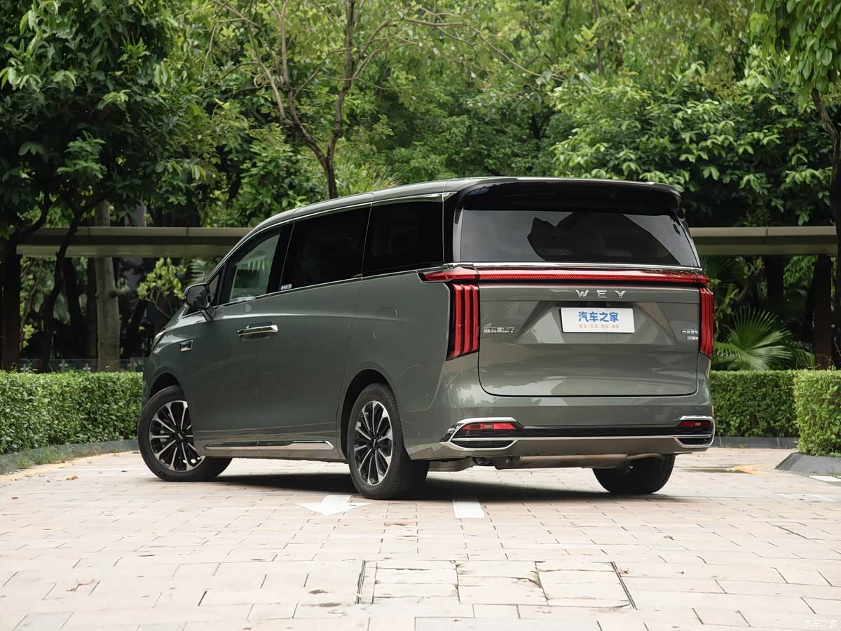 新津魏牌 高山售价28.58万起 暂无优惠