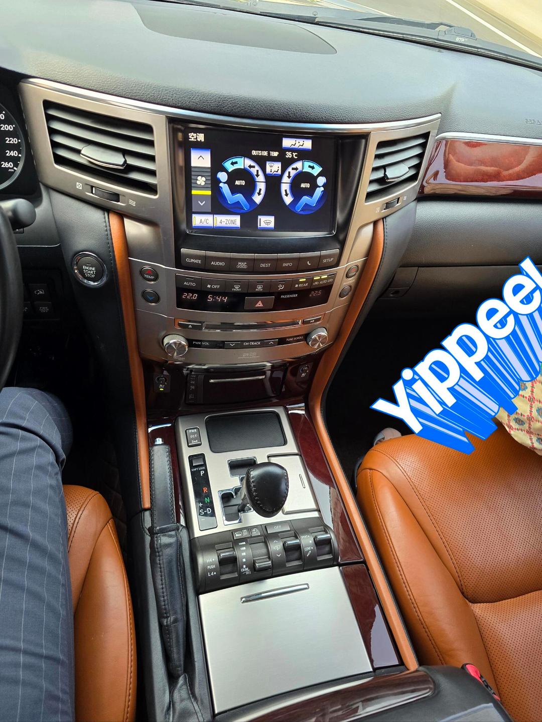 雷克萨斯LX墨版优惠40万 欢迎前来试驾