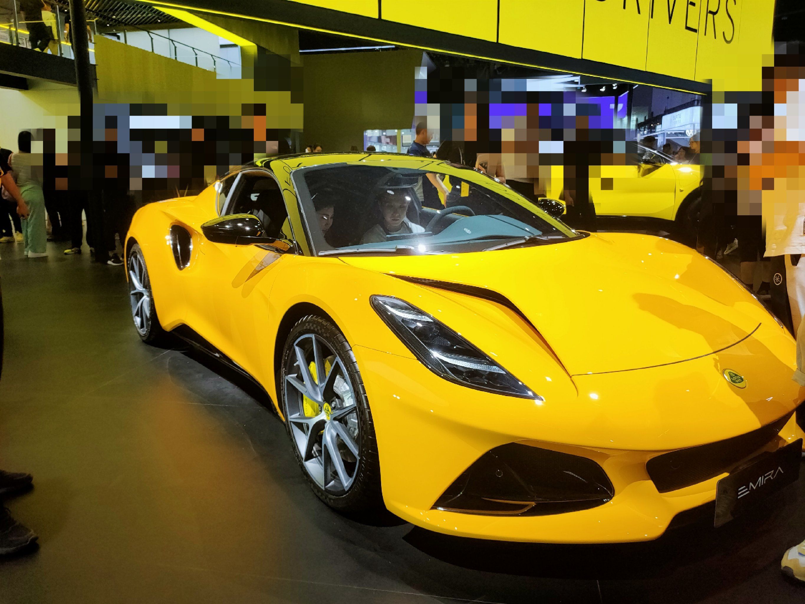 成都EMIRA售价90.28万起 暂无优惠