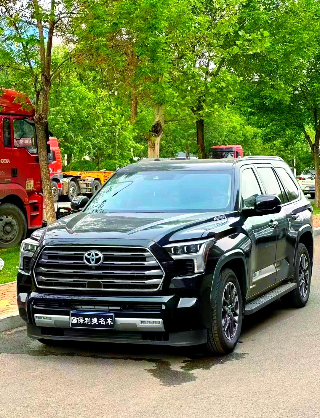 2024款全新丰田红杉购车优惠10万-20万起