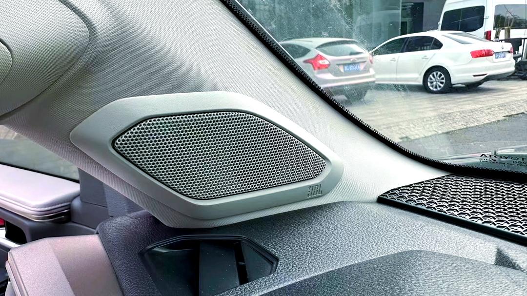 2024款全新丰田红杉购车优惠10万-20万起