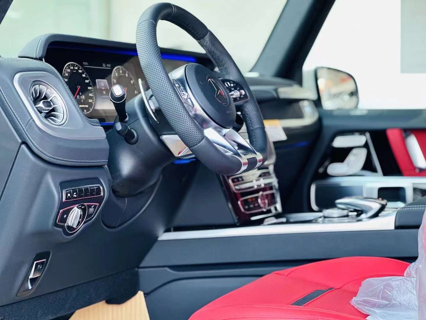 平行进口奔驰G级墨版团购优惠6万 欢迎前来试驾