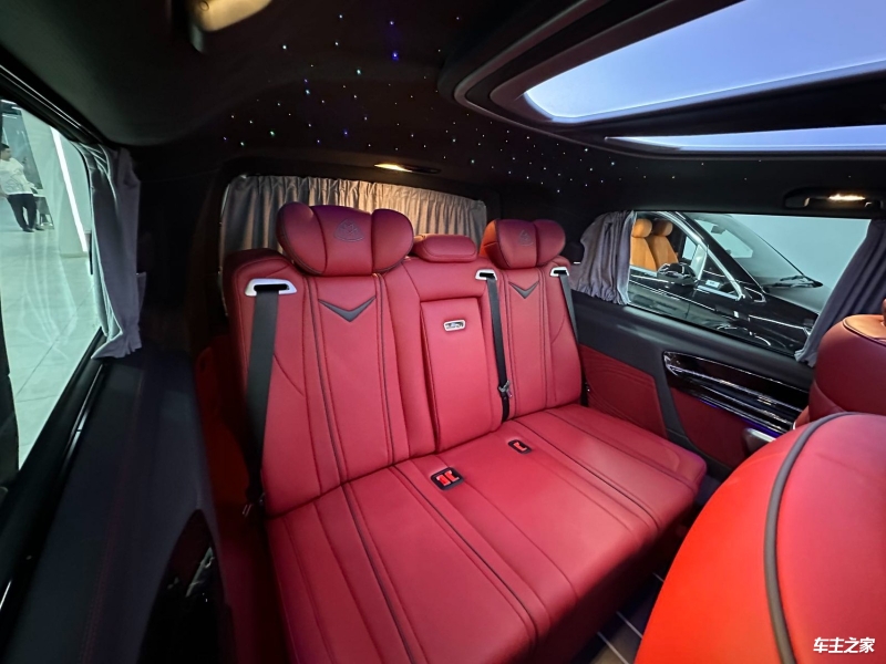 现购飞驰享28万优惠