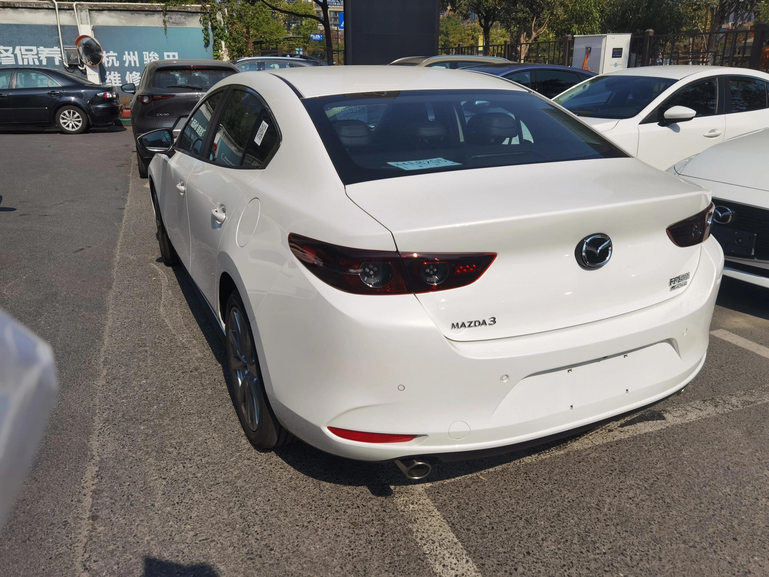 成都马自达3 昂克赛拉降价0.80万 最低仅售8.69万