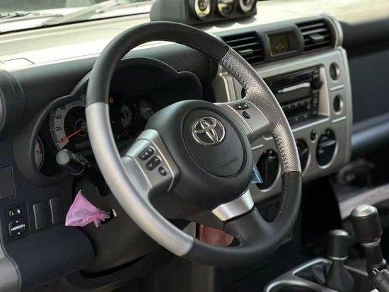 平行进口丰田FJ酷路泽目前售价43万起