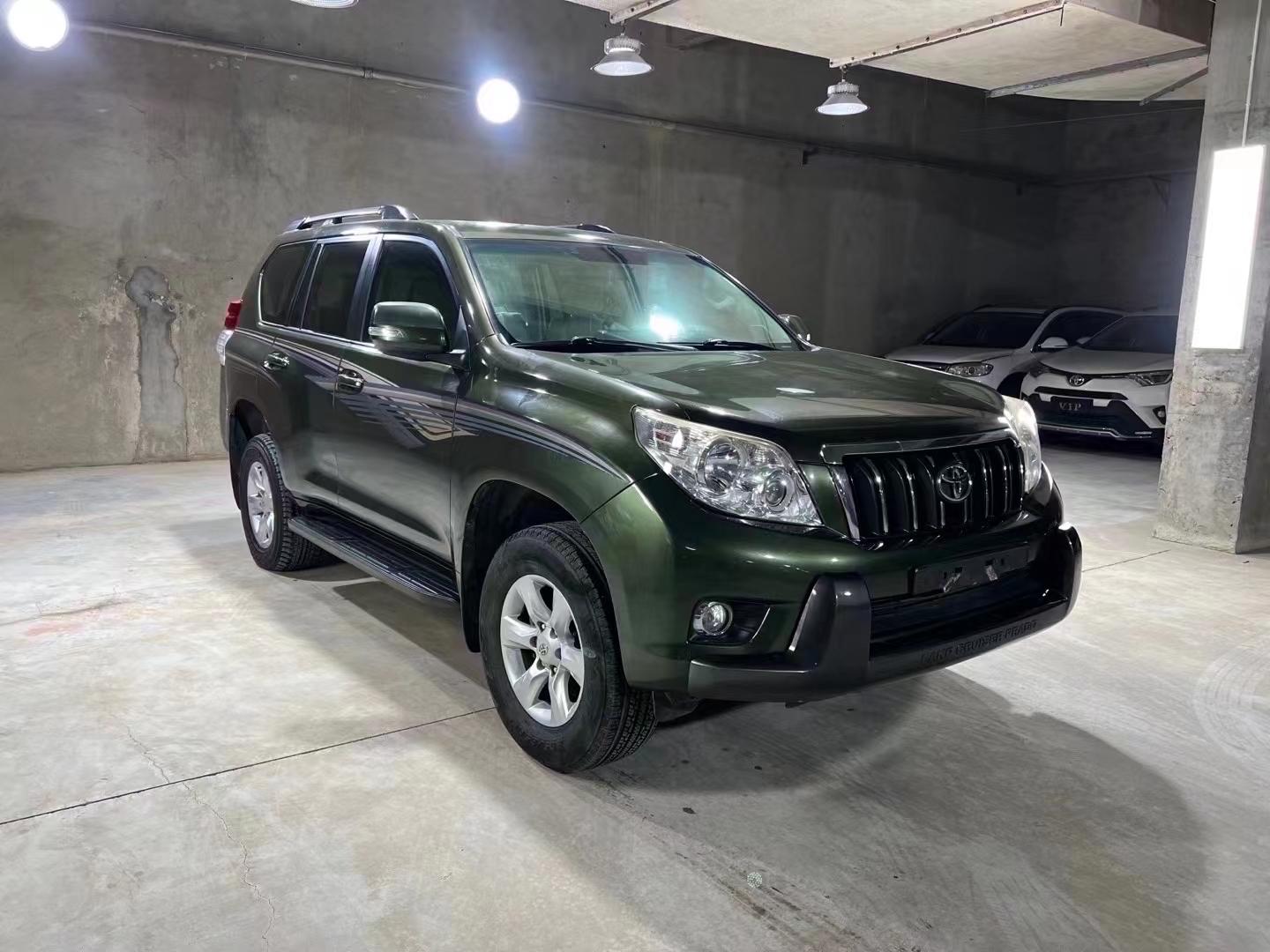 成都霸道中东版团购价格42万起 售四川