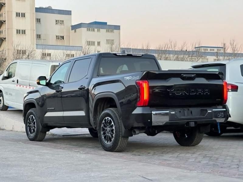 丰田坦途TRD越野版 高性能皮卡价格实惠