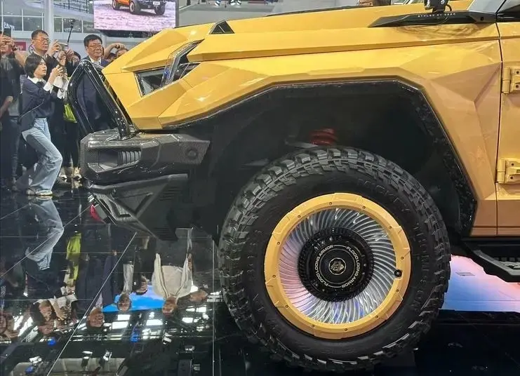 成都猛士917售价63.77万起 暂无优惠