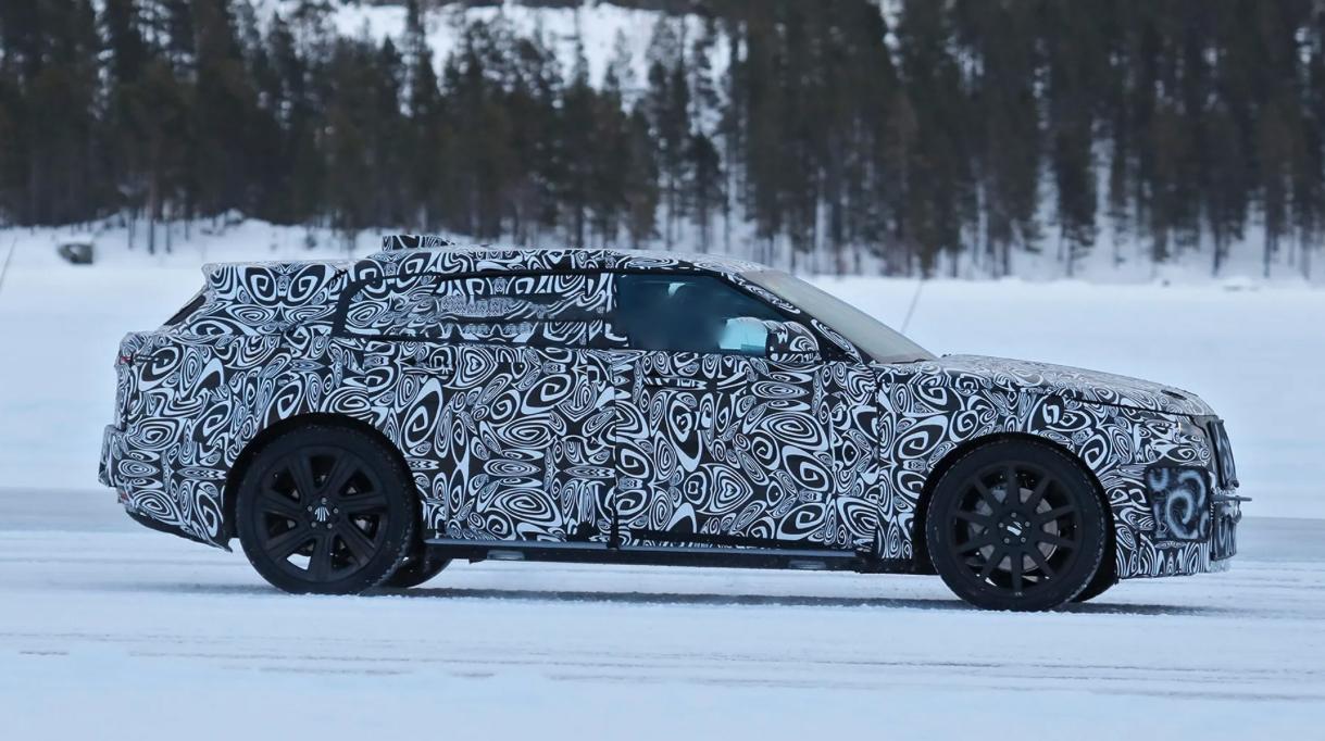 新款路虎揽胜谍照曝光 增加独立空调触控屏