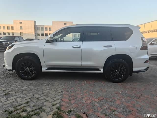 2024款雷克萨斯GX460平行进口加版国六B现车