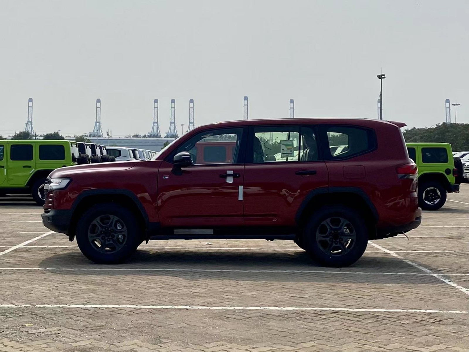 成都超霸加版最高降13.8万 售全国