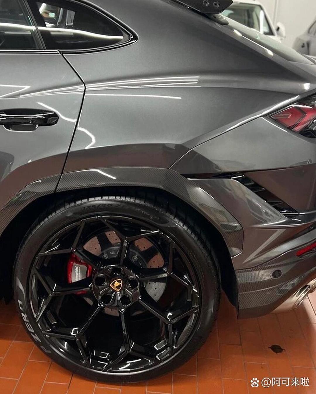 成都Urus最高优惠0.01万 最低仅售294.11万