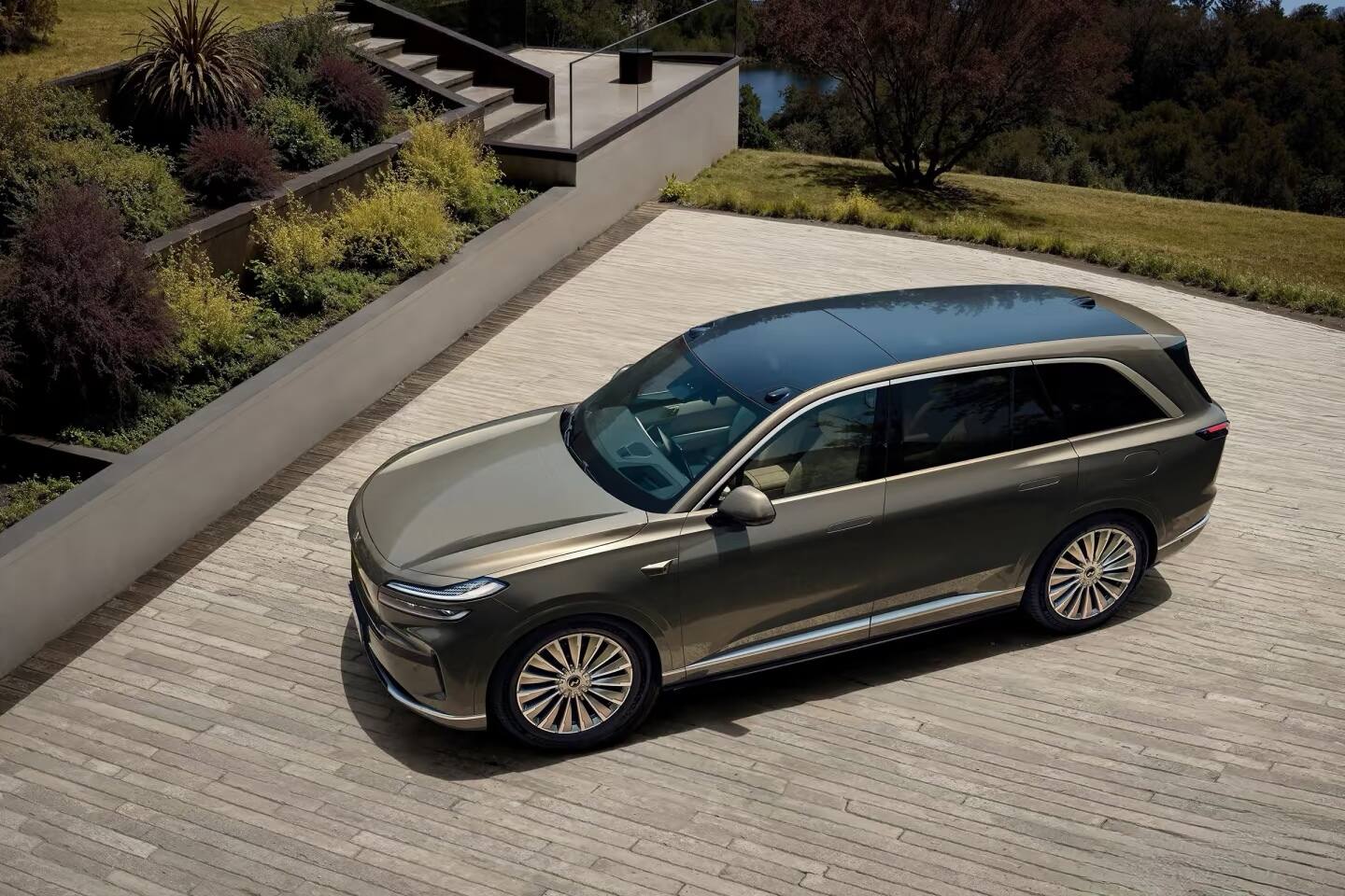 成都乐道L90报价26.58万起 暂无优惠