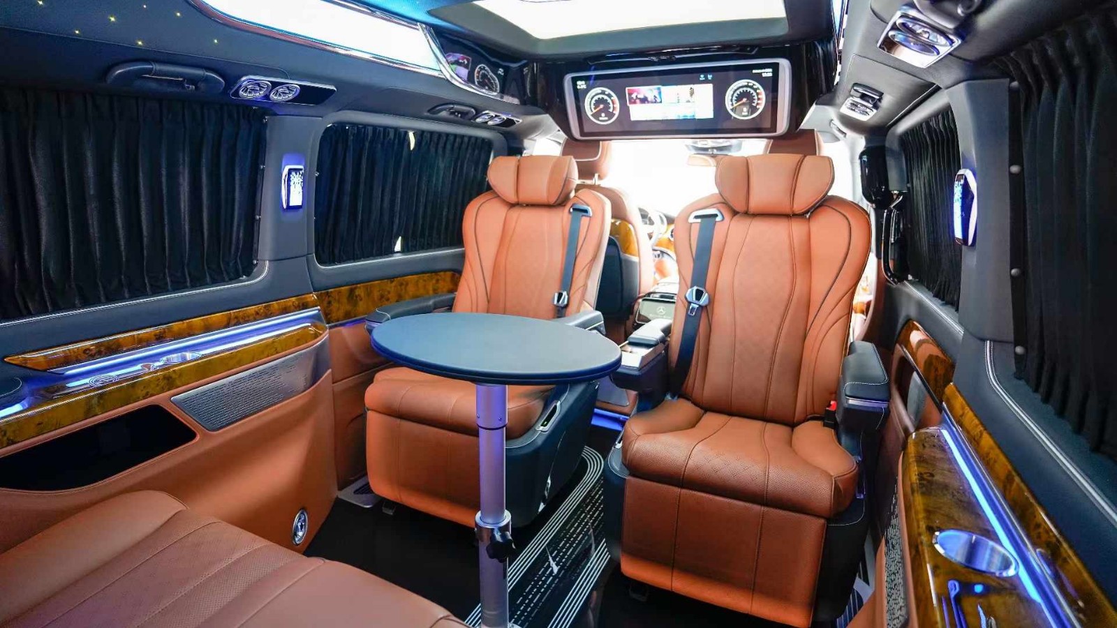 成都奔驰V级欧版团购价格50万起