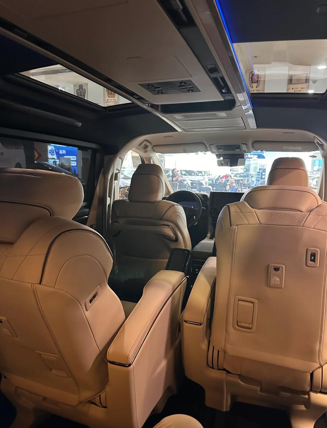 威尔法团购价格90万起