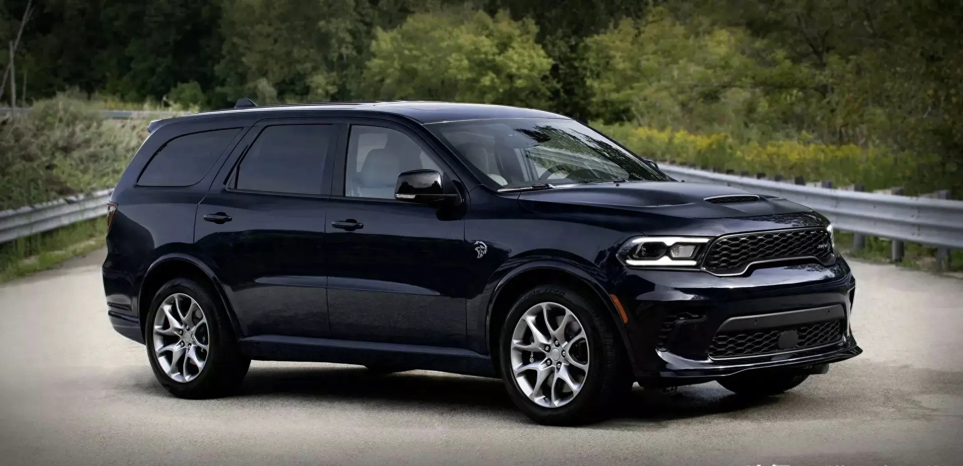 成都道奇公羊售价81万起 欢迎到店试驾