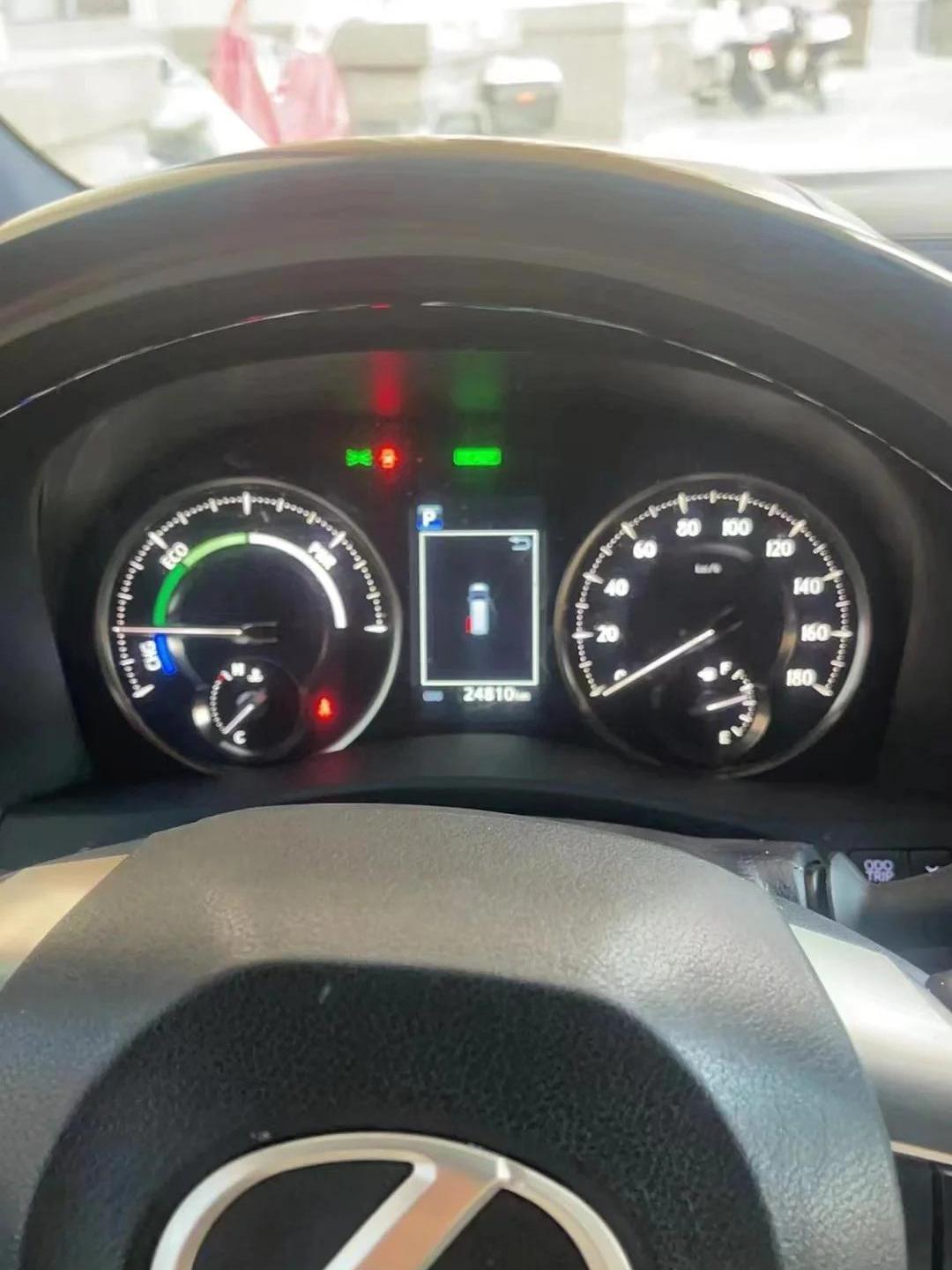 成都丰田威尔法团购价格90万起 欢迎试乘试驾