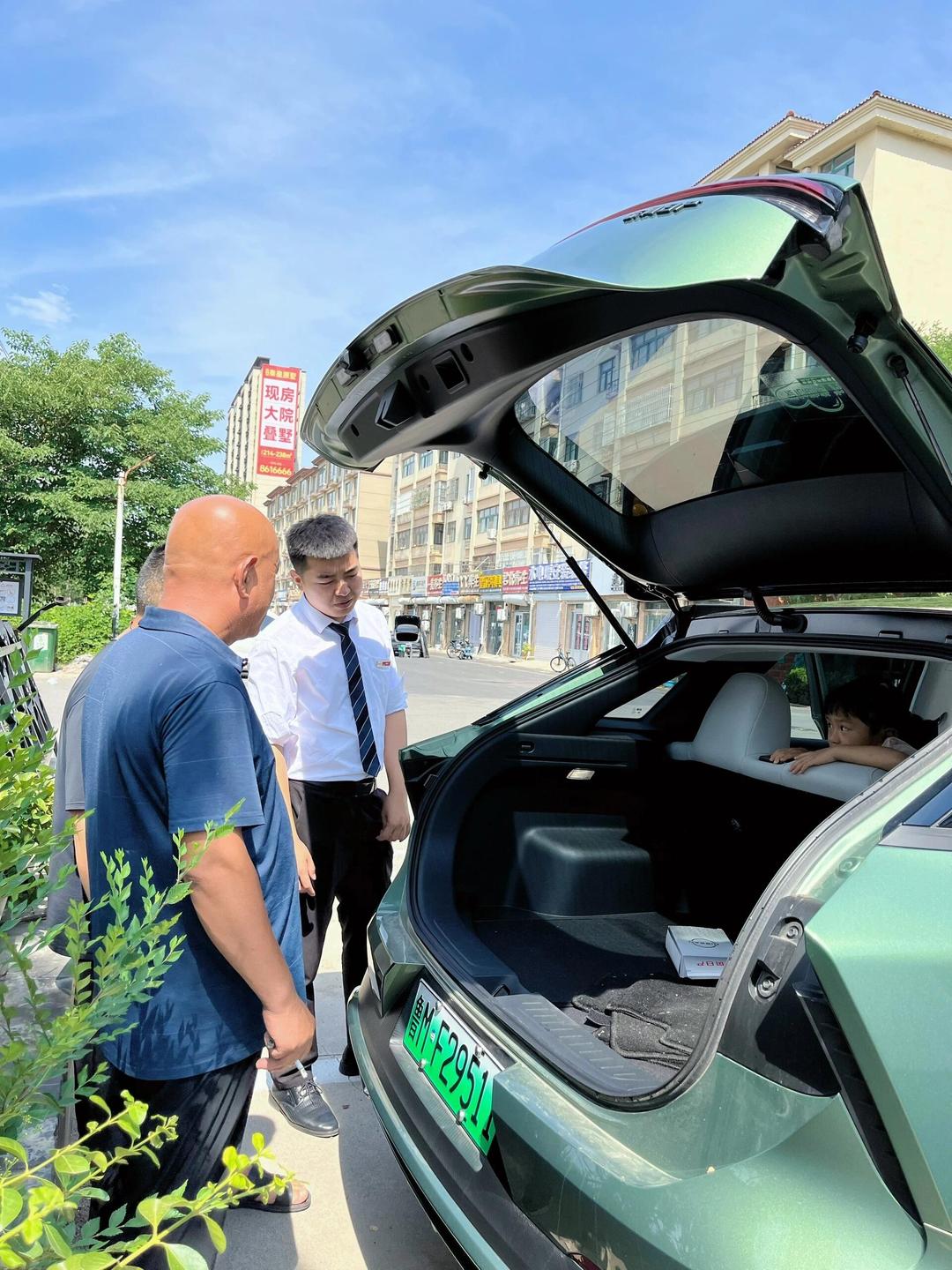 成都红杉加版团购优惠24万 欢迎上门试驾