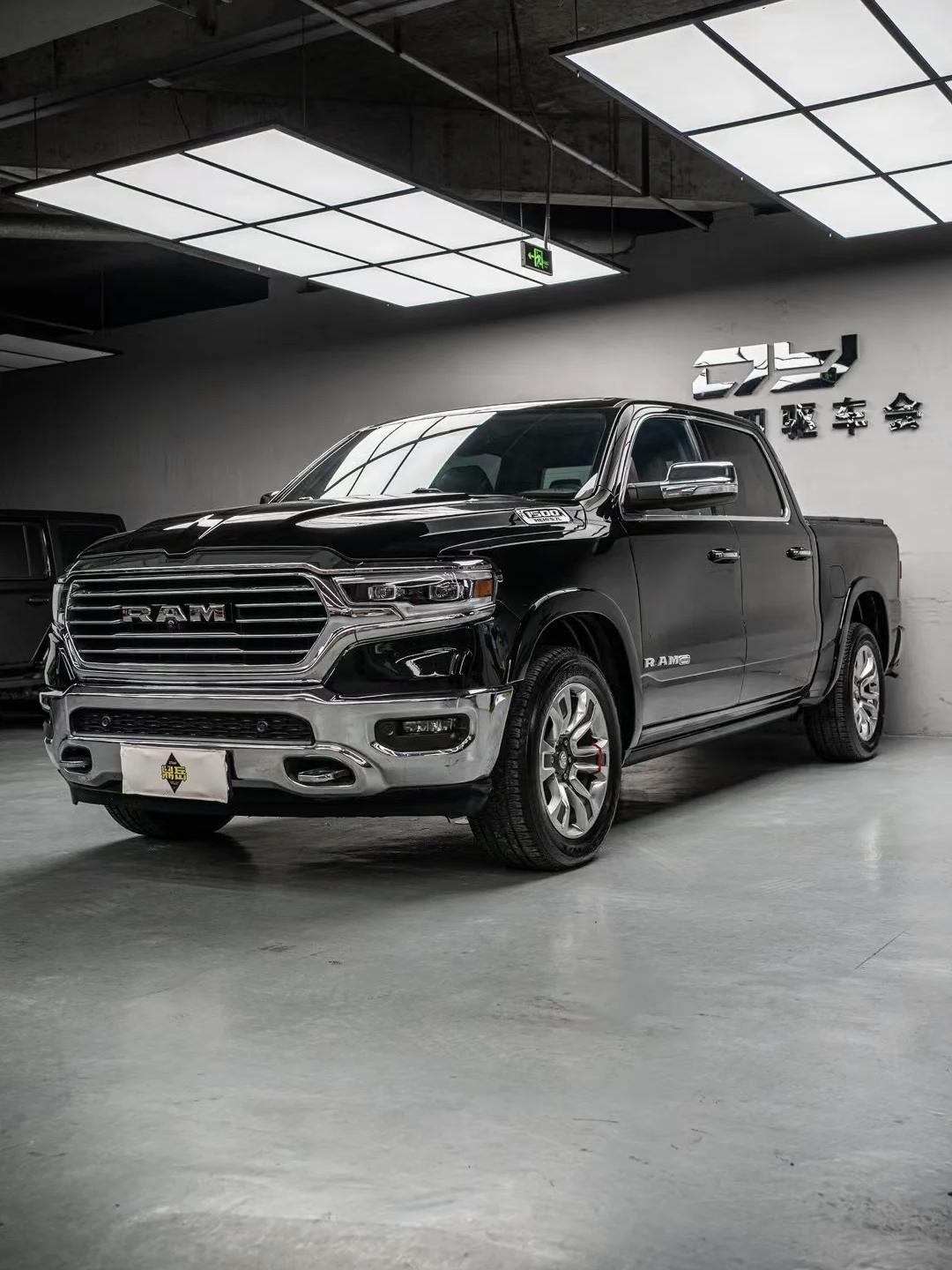 道奇公羊霸王龙霸气登场全新现车特惠价 颜色好看