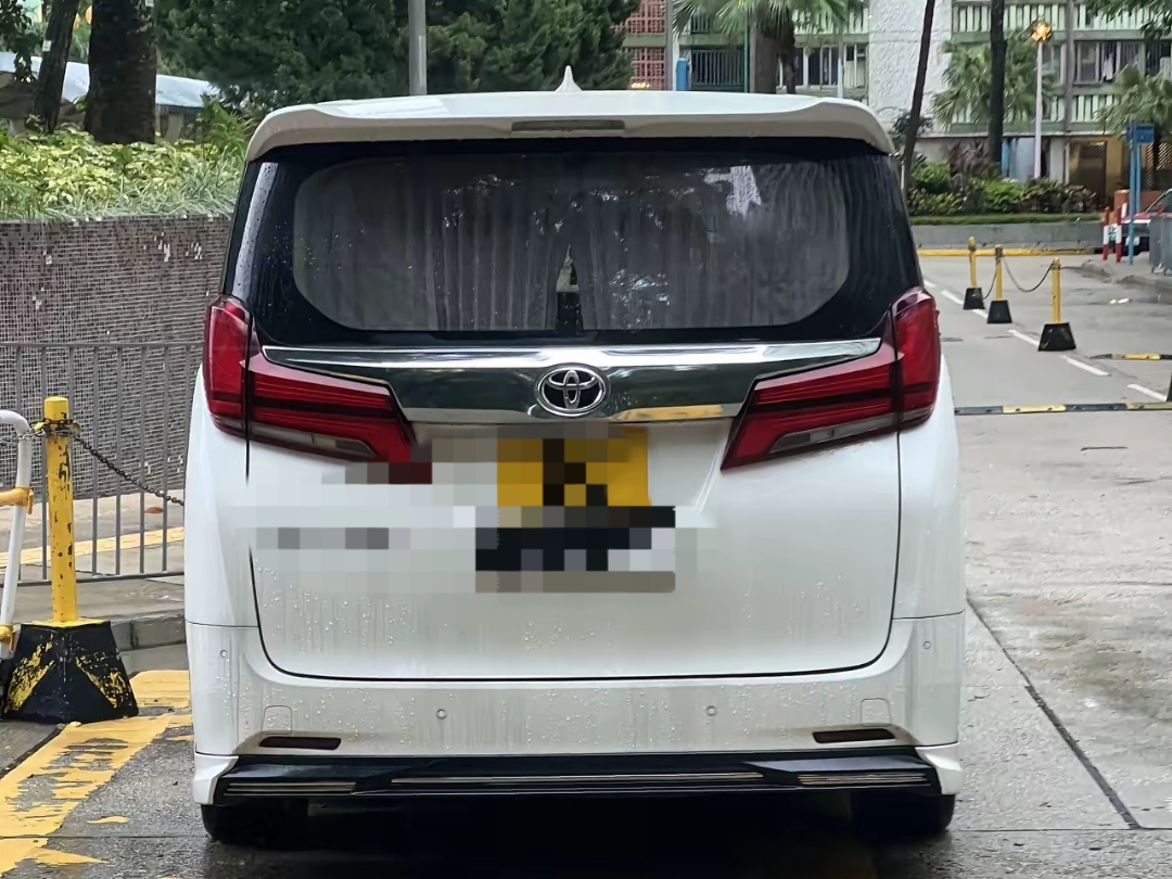 成都平行进口丰田Granvia中东版让利19万 欢迎试乘试驾