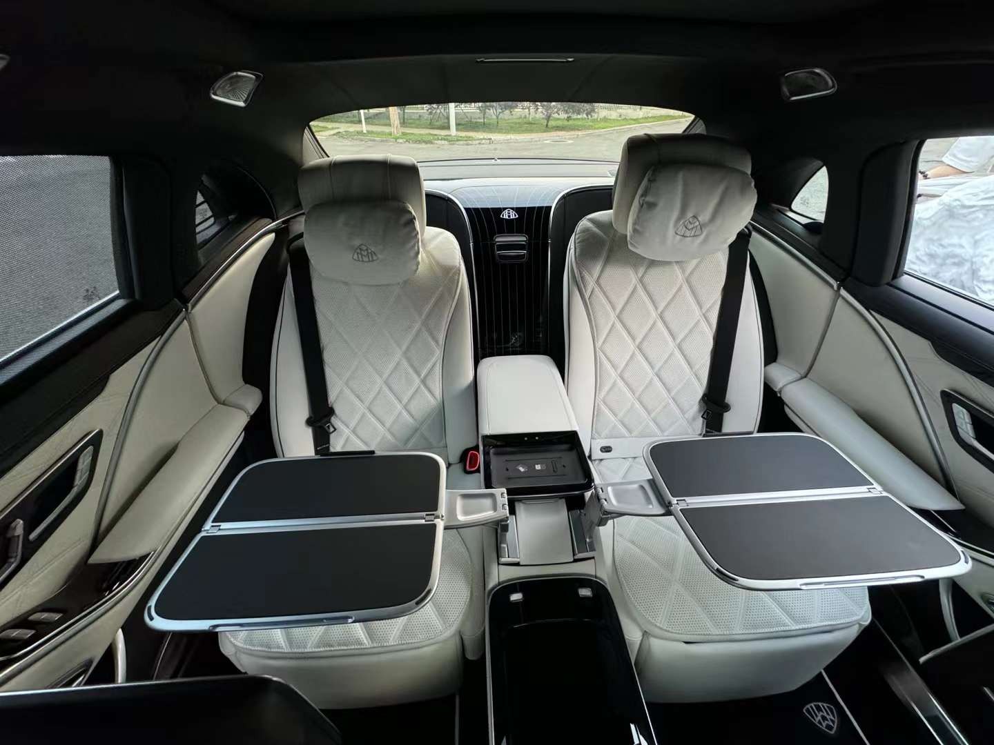 2022迈巴赫S级美版价格最高优惠20万 欢迎到店试驾