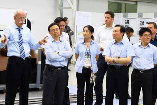 王传福发布闪充技术，比亚迪选择筑高护城河