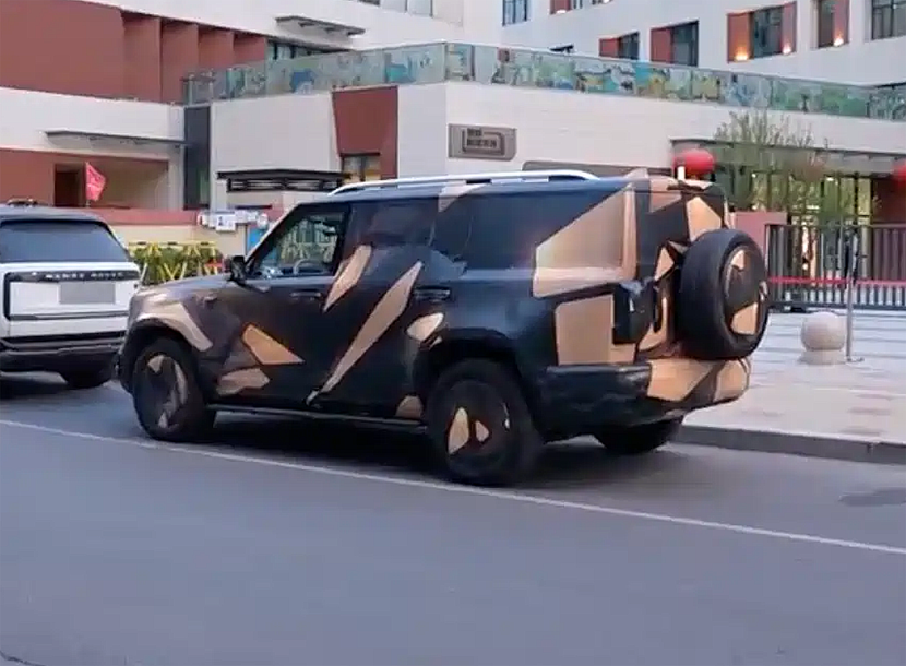 长城公布全新硬派SUV谍照，魏建军向网友发出征名请求